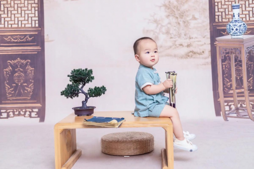 武夷山四个月宝宝可以坐着吗
